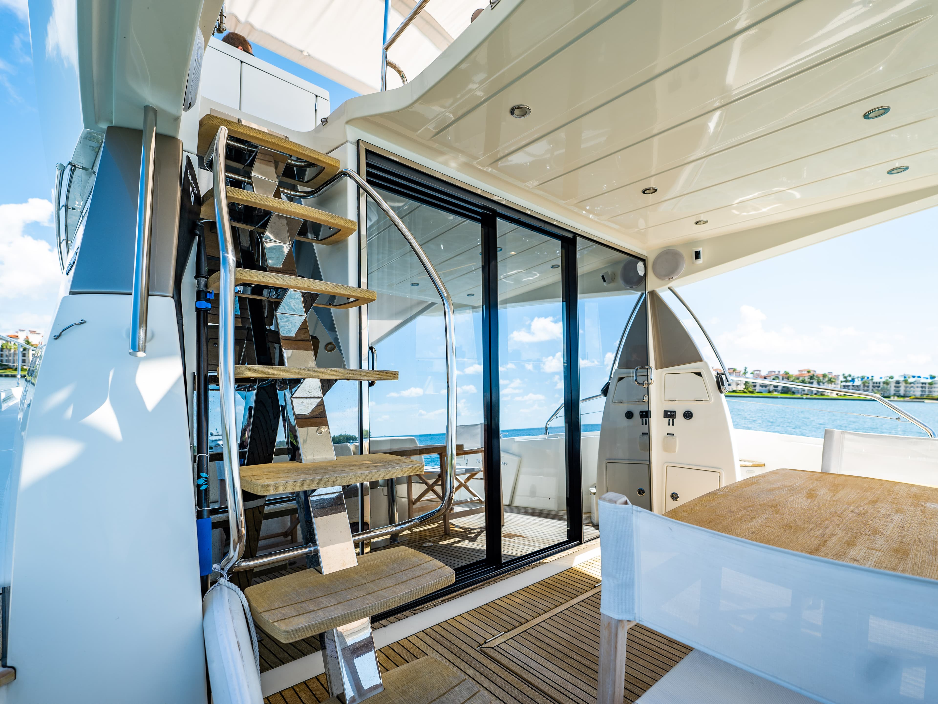 52 ft Prestige Yacht - Media 7