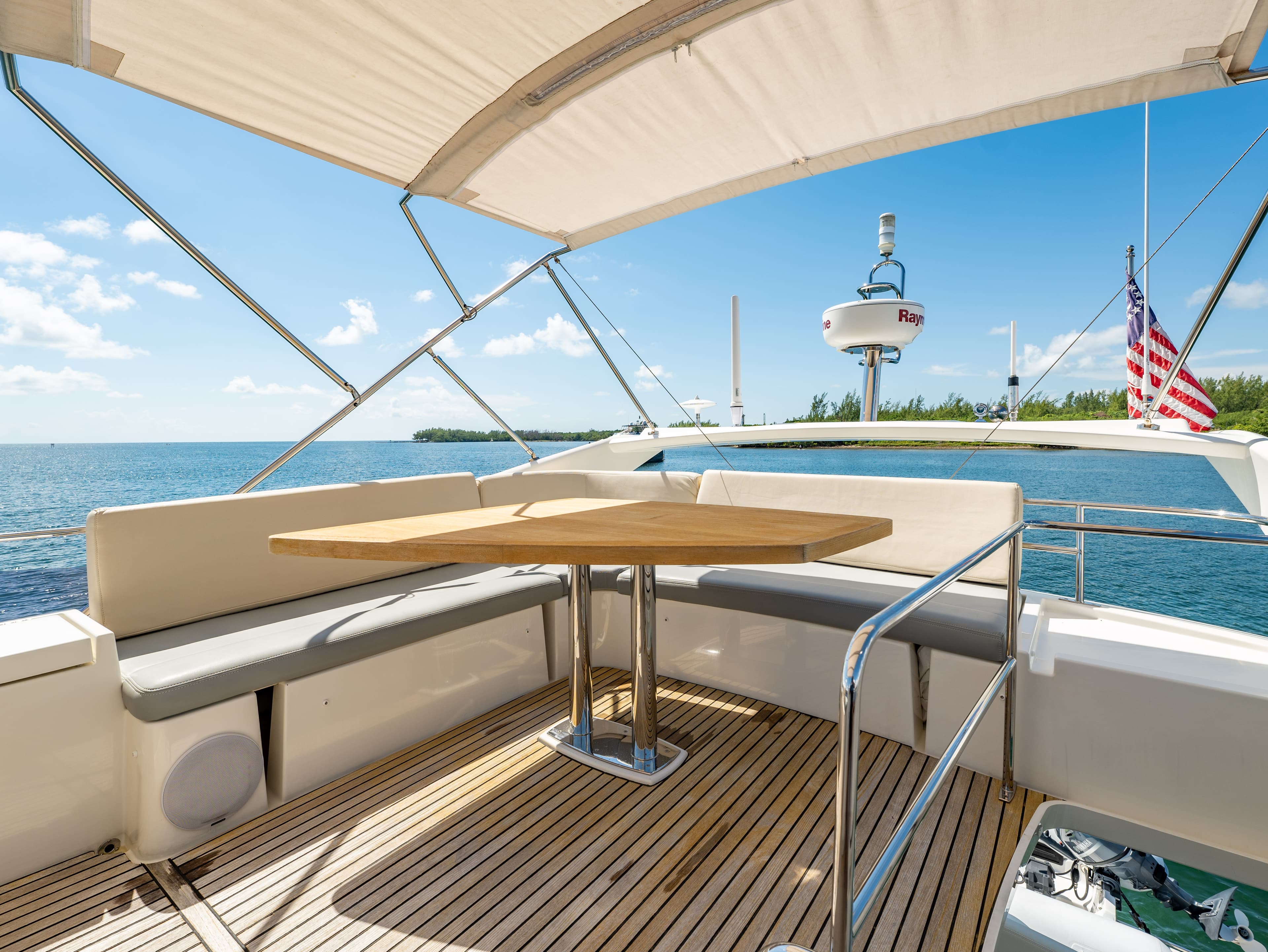 52 ft Prestige Yacht - Media 11